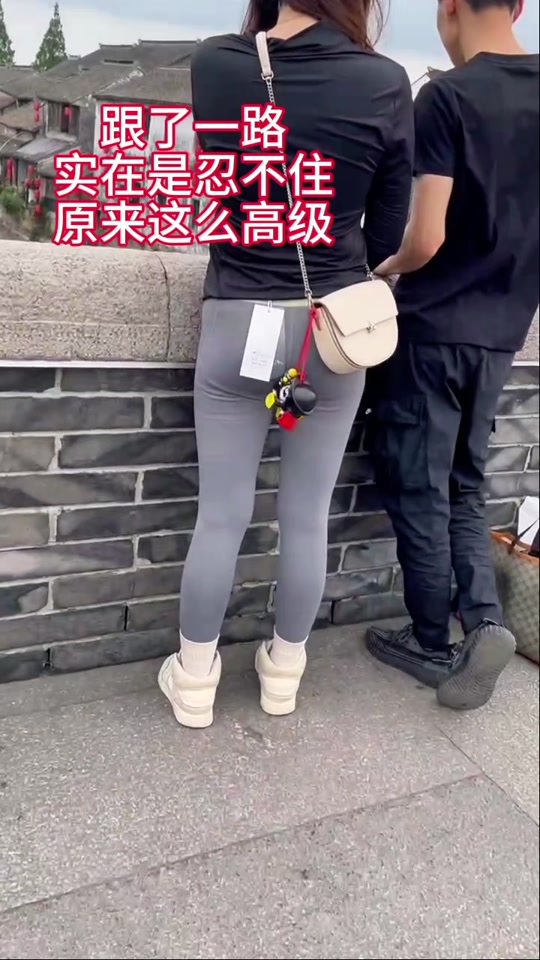 梦见自己生男孩好不好：梦境解析与吉祥名字推荐