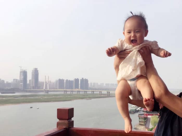 姓刘女孩缺火，专业取名大师为您解锁姓名密码