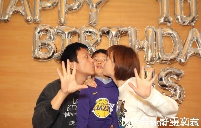 符号女网名的艺术：如何创造独特的网络身份