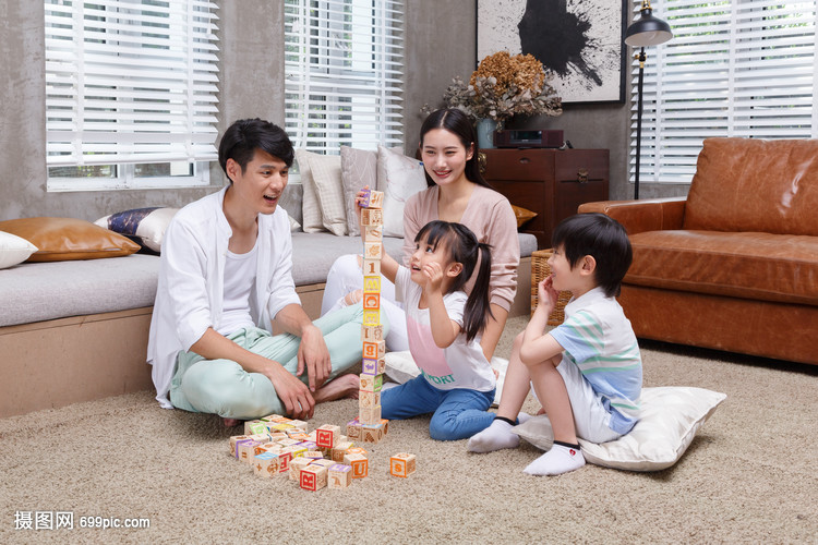 带亿男孩名字：创意与寓意并重的命名指南