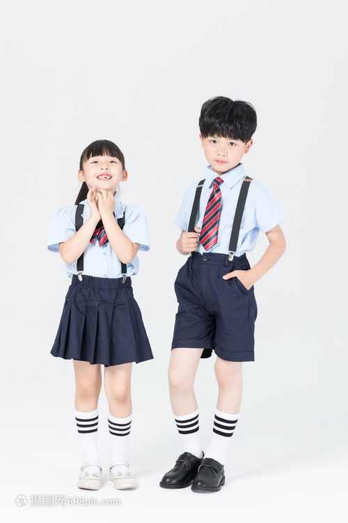 四字女孩名字：优雅韵味，独特寓意