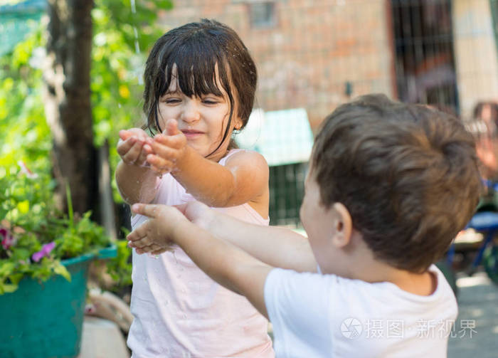 7画的字有哪些女孩名字？——打造独特而优雅的名字