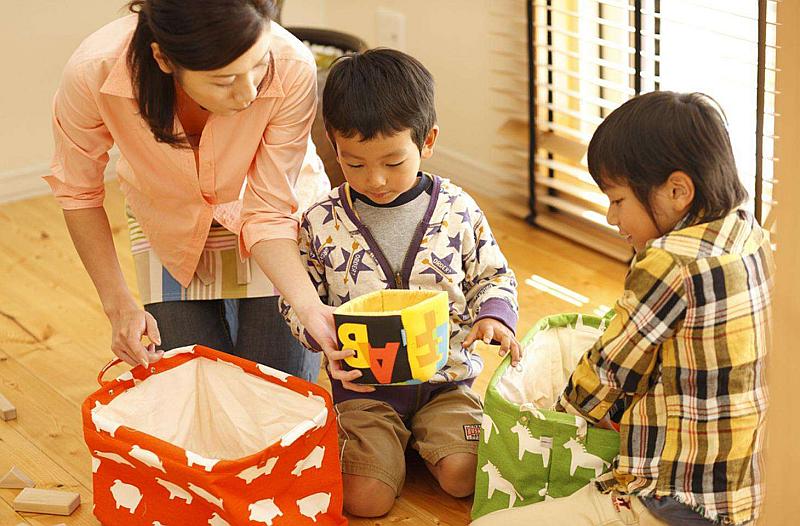 标题：女孩子左手断掌好不好——解析手掌命运与姓名学的关联