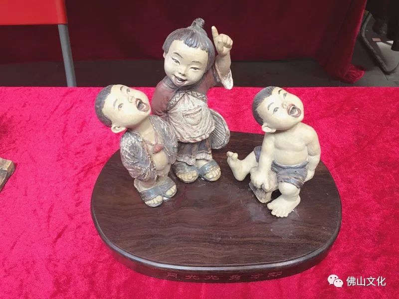 女孩背上有痣代表什么？揭秘背后的寓意与美丽名字推荐