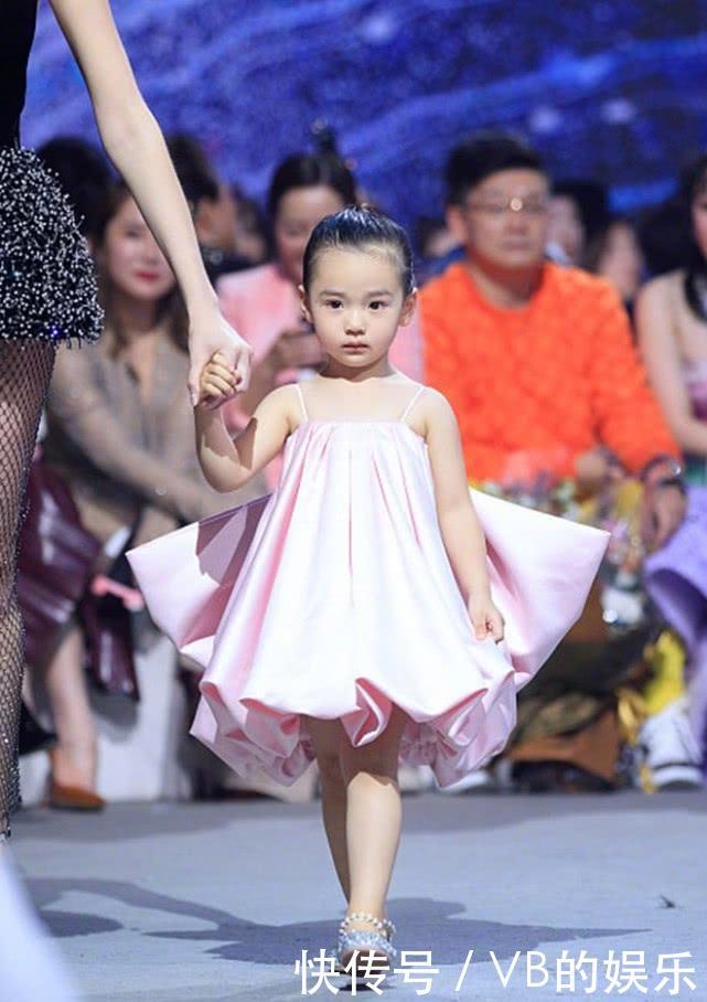 五行缺金女孩小名：如何为宝宝挑选合适的名字？