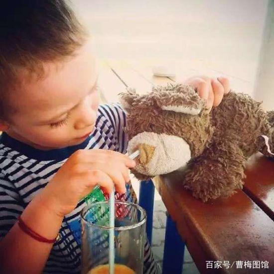 怎样给女孩起名字：专业取名大师的秘诀分享