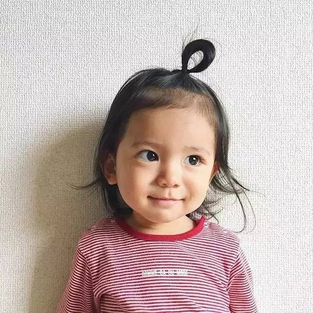 女孩子带金的名字：寓意吉祥，韵味无穷