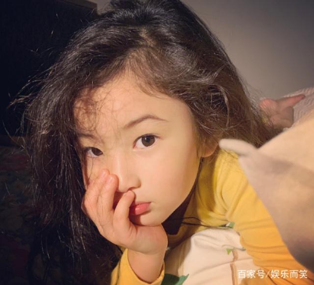 金钱女孩：如何在取名中融入财富寓意