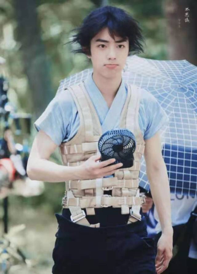 季姓男孩取名：精选好名，寓意美好未来