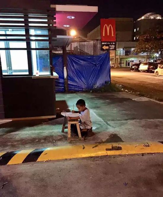 白氏女孩起名大全免费：挑选独特好名字的指南