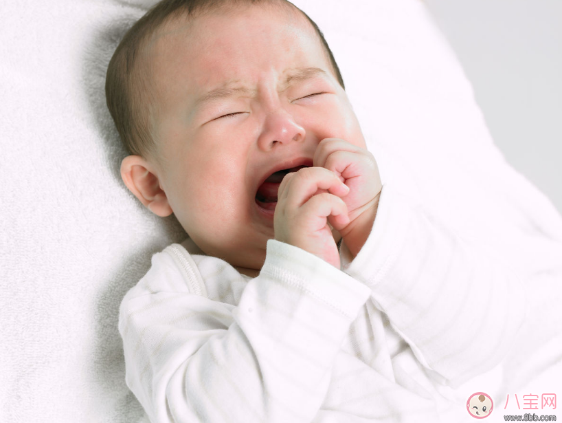 孕妇梦到水是男孩女孩？揭秘梦境与宝宝性别的奥秘