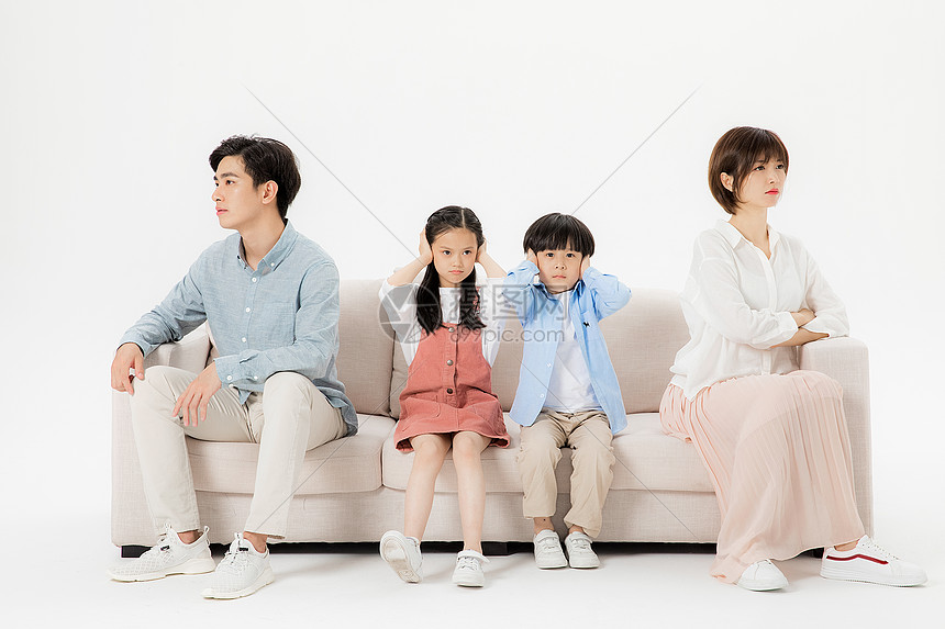 欠金的男孩名字：独特寓意，为您的小孩赋予美好寓意