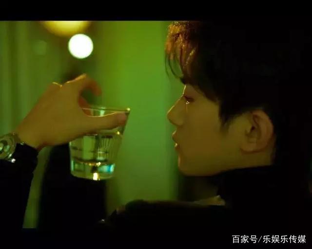 酷网名女：打造独特个性，展现独特魅力